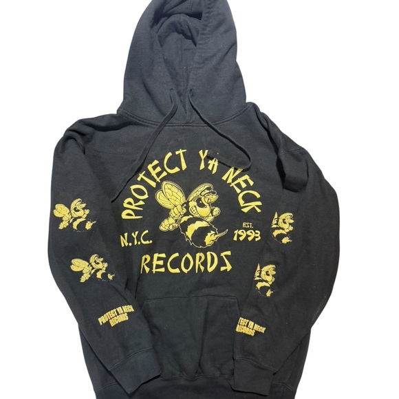 Wu-Tang Clan Black and Yellow Graphic Hoodie 1993 - Picture 2 of 12
